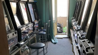 27 игровых автоматов затащили владельцы подпольного казино в квартиру на Сикейроса