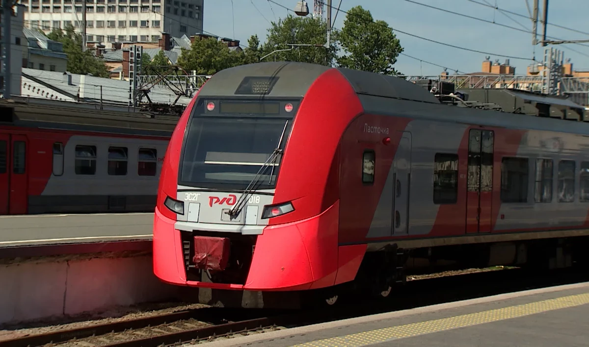 С 1 августа новые «Ласточки» запустят на Балтийском и Московском направлениях - tvspb.ru