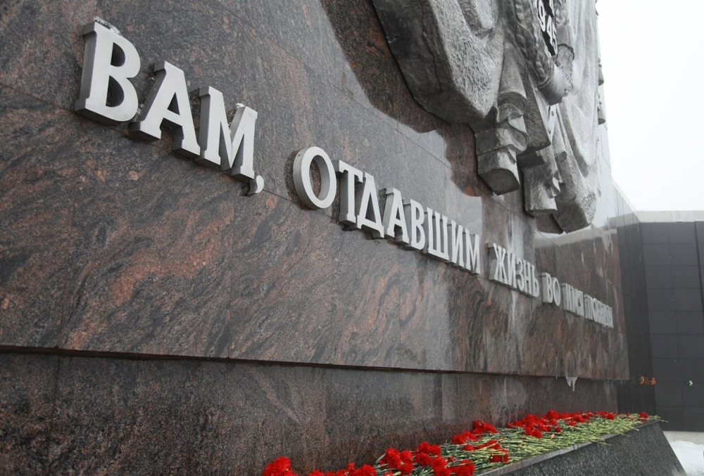 На Мамаевом кургане откроют памятный знак ленинградцам-участникам Сталинградской битвы - tvspb.ru