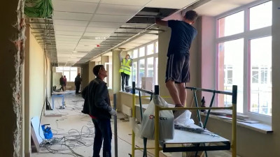 Петербургские специалисты продолжают работу в Мариуполе