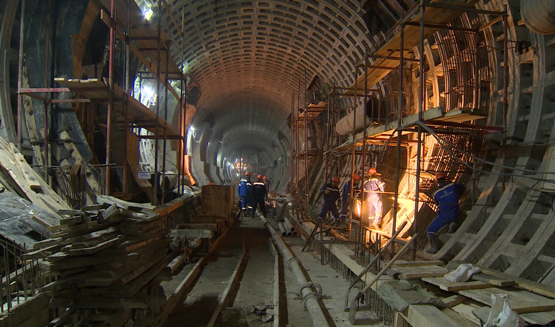 Что будет в конце 2024 года. Метрострой Северной столицы щит.. Станция метро Яхтенная. Самый большой тоннелепроходческий комплекс в мире.