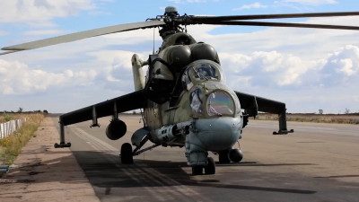 Минобороны показало кадры работы экипажей Ми-24 и Ми-28 в рамках спецоперации