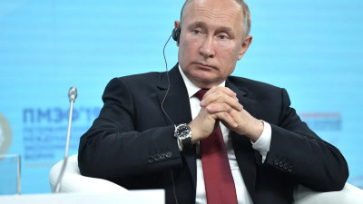 Владимир Путин упростил получение гражданства для жителей Украины и Донбасса