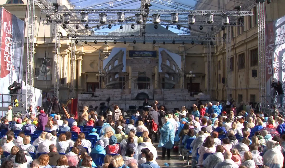 На фестивале «Опера – всем» покажут спектакль Шарля Гуно «Ромео и Джульетта» - tvspb.ru