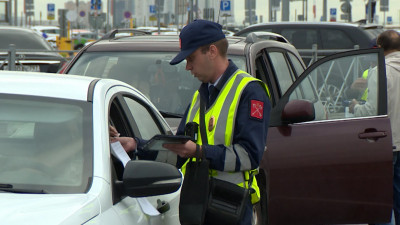 Как в Петербурге борются с нарушителями правил парковки