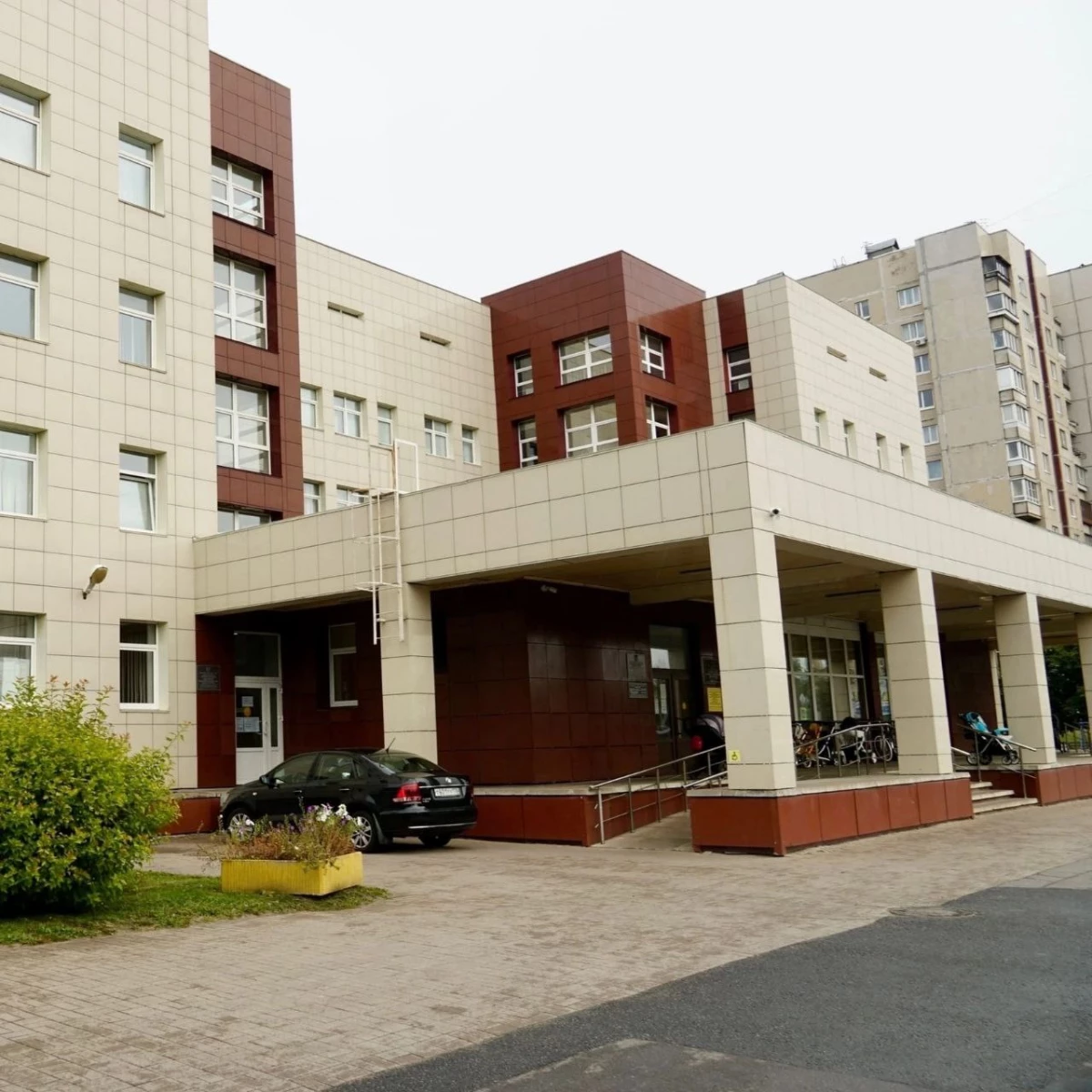 В поликлинику на Вербной улице завезли устройство для проверки работы дыхательной системы - tvspb.ru