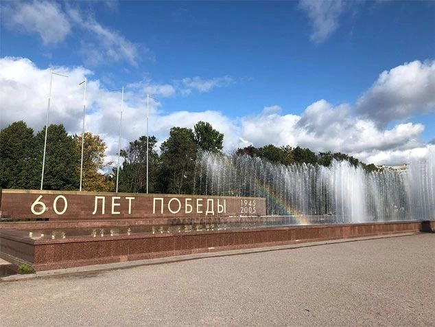 Фонтан в Южно-Приморском парке ушел на помывку на четыре дня - tvspb.ru
