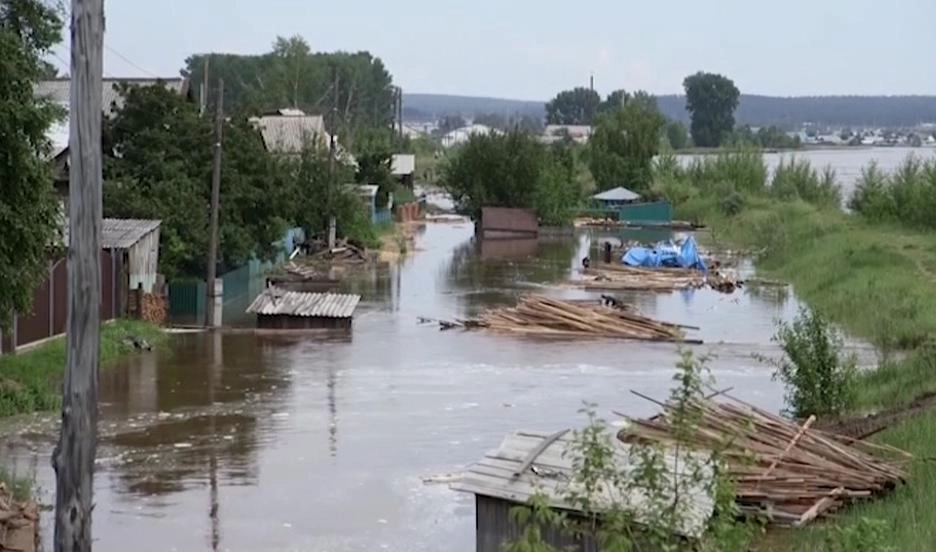 Уровень воды в реке Ия в Иркутской области поднялся выше критического на 63 сантиметра - tvspb.ru