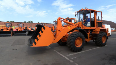 Более 400 спецмашин будут очищать от снега КАД и федеральные трассы области