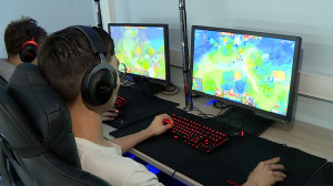Не просто игры на компьютере, а киберспорт. В Петербурге стартовали Всероссийские соревнования по компьютерному спорту среди студентов