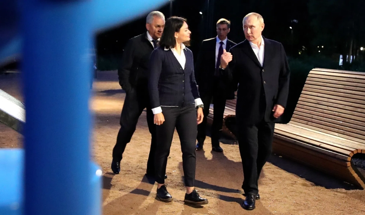 Владимир Путин прибыл в Кронштадт в День ВМФ - tvspb.ru