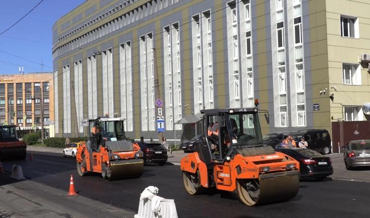 К ремонту дорог в Петербурге допустят только тех подрядчиков, которые увеличат срок службы асфальта - tvspb.ru