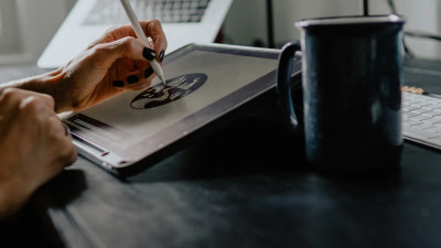 В Петербурге стартовал первый конкурс цифрового искусства Bad Art-call