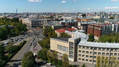 Инвестиции в офисную недвижимость Петербурга выросли на 68% в первом полугодии