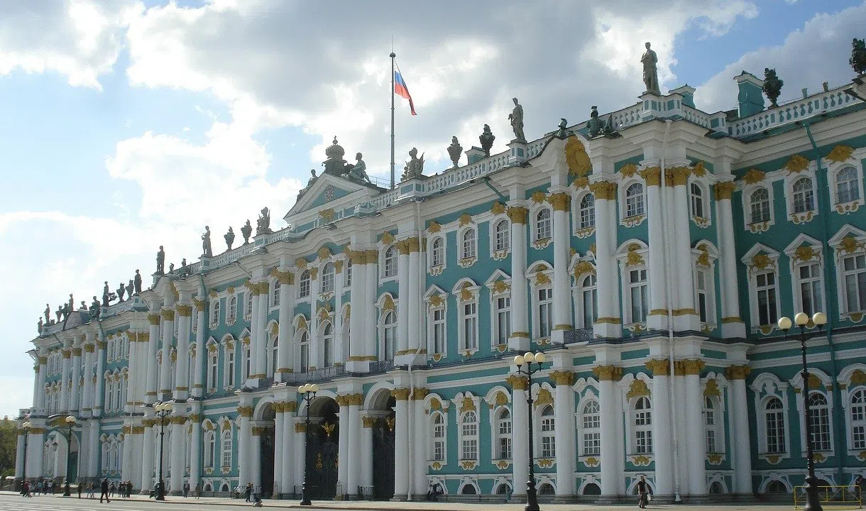 сайт эрмитажа в санкт петербурге