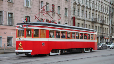 Туристический трамвай в Петербурге изменил свой маршрут из-за ремонта путей