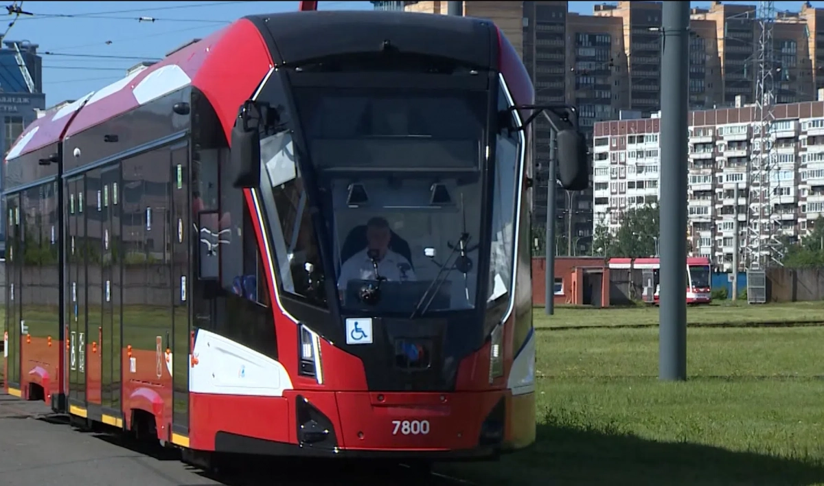 Петербургские «умные» трамваи не дадут разогнаться и будут следить за безопасностью - tvspb.ru