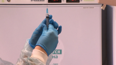 Более 3,2 млн петербуржцев уже привились от гриппа