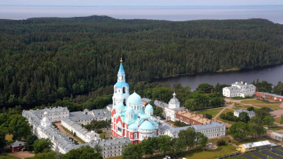 Путин и Лукашенко посетили Валаамский мужской монастырь