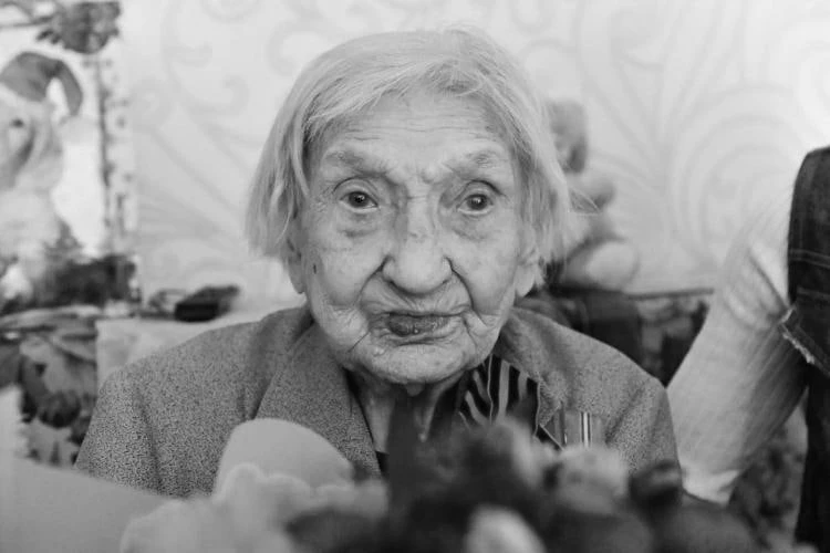 На 106-м году жизни умерла старейший в России ветеран войны Александра Чебаненко - tvspb.ru
