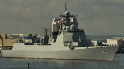 Корабли КНР пришли на парад ко Дню ВМФ в Кронштадте