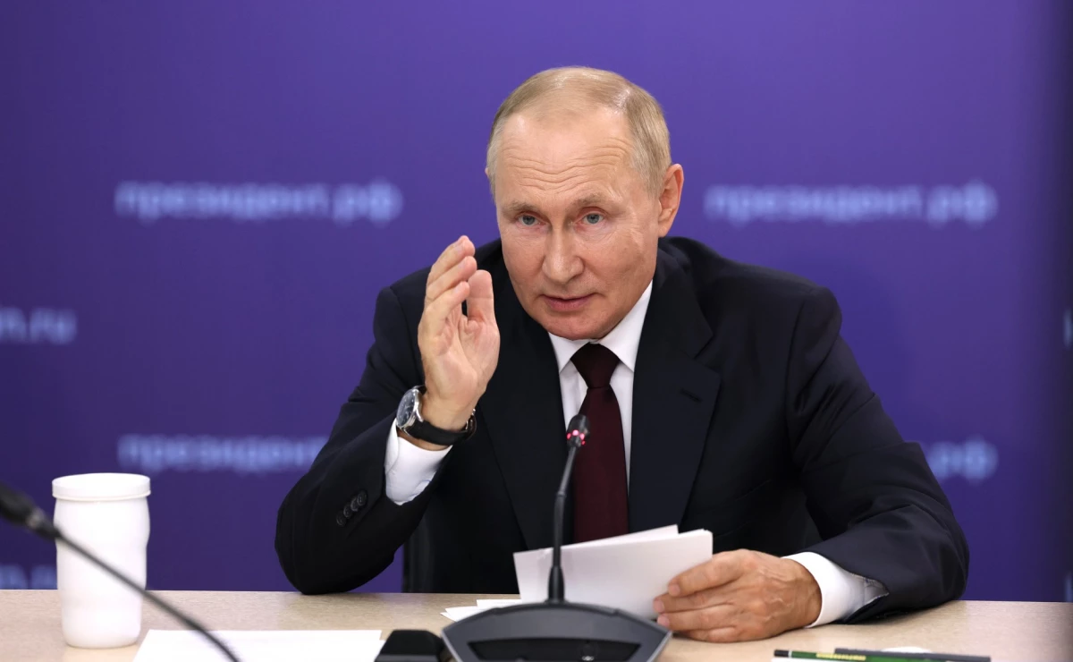 Владимир Путин назвал «зашкаливающим» самомнение тех, кто пытается отменить русскую культуру - tvspb.ru