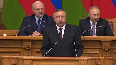 Александр Беглов поприветствовал участников VI форма регионов России и Белоруссии