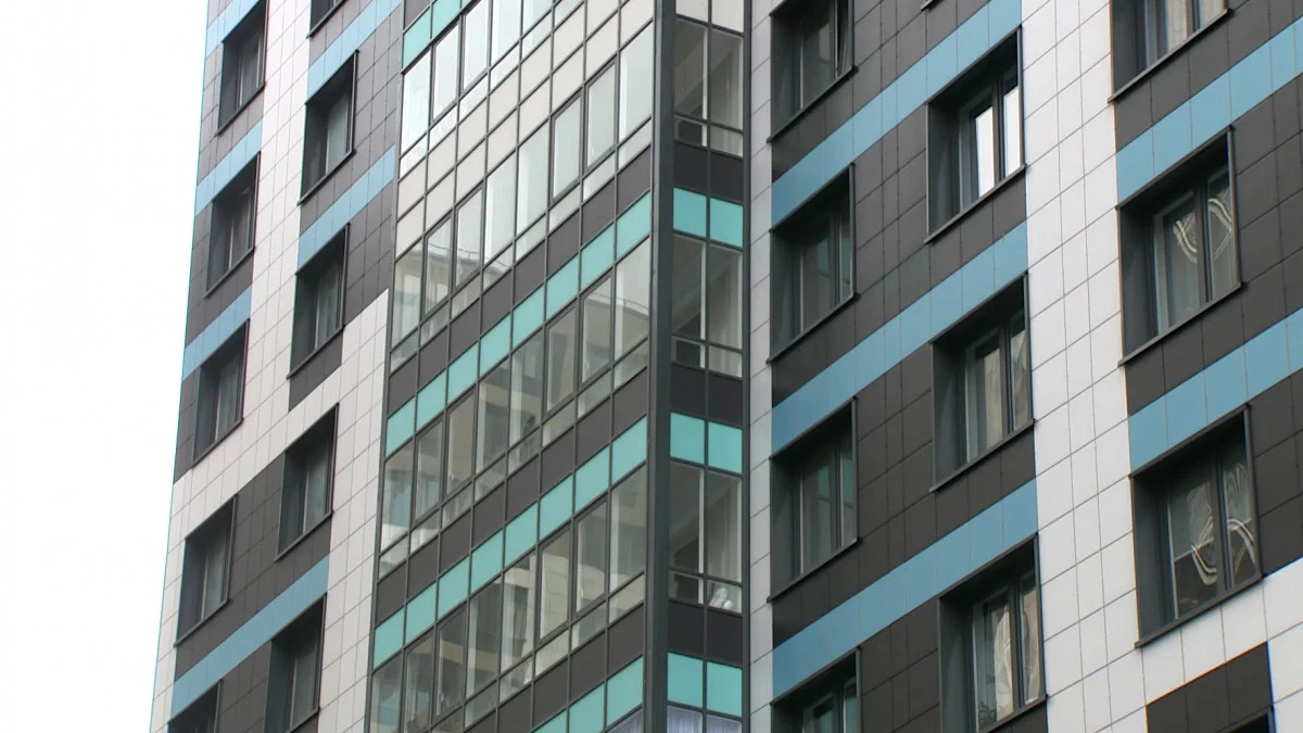 Александр Беглов: Сделали более выгодными для очередников условия участия в городской программе «Доступное жилье» - tvspb.ru