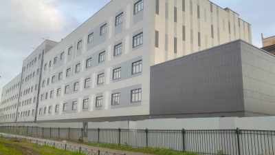 Новый корпус Александровской больницы примет первых пациентов в декабре