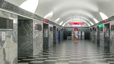 Петербуржцам объяснили, что изменится и как действовать после закрытия на ремонт станции метро «Чернышевская»