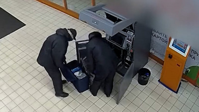 В Петербурге задержали воров, которые украли в банкоматах более 10 млн рублей