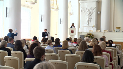 В Смольном наградили победителей седьмого конкурса кадровых технологий