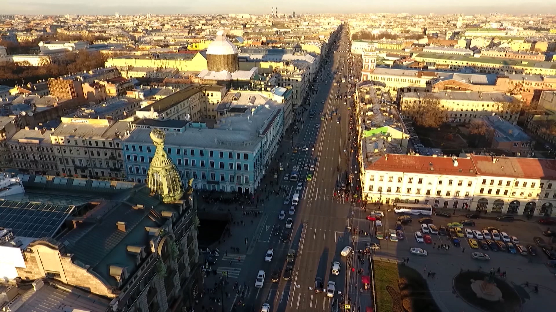 Больше половины трлн рублей направят на развитие образования, медицины и транспортной системы в Петербурге