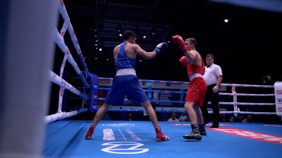 Семь петербуржцев вышли в полуфинал чемпионата России по боксу