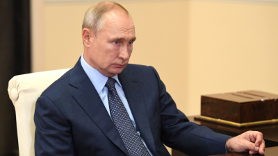 Путин: Никто никогда не сможет диктовать России, на каких принципах строить общество