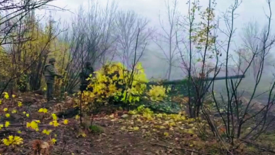 Милонов показал, как стреляет из пушки в зоне СВО