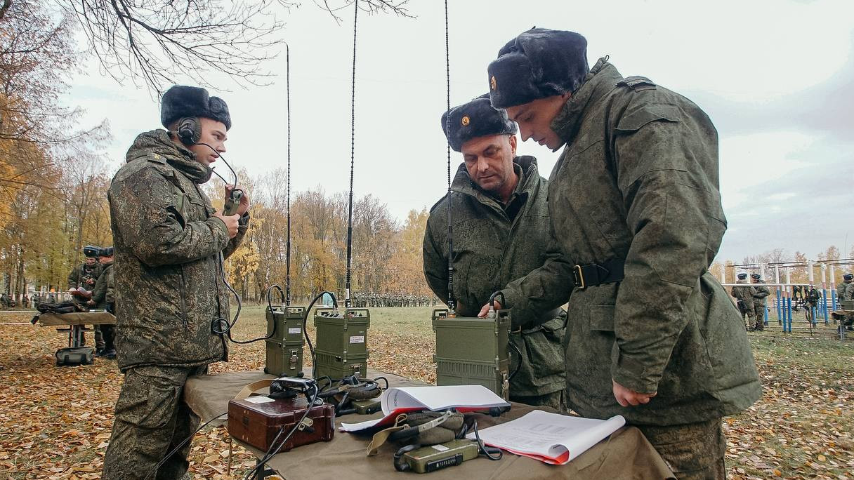 Телеканал военное положение с иваном ждановым. Мобилизационный комплект. Семь военных мобилизированных. Картаполов. Мобилизация в Питере.