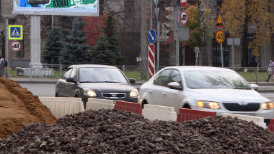 Строительство газопровода ограничит движение в пяти районах Петербурга