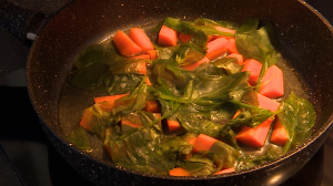 Когда полезно погорячее: почему некоторые овощи лучше есть тушёными