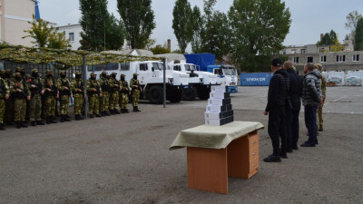 Петербург передал снаряжение полицейским, охраняющим порядок на территории проведения спецоперации