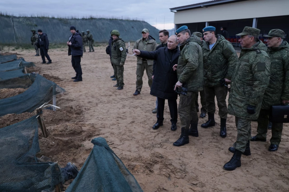 Путин опробовал снайперскую винтовку Драгунова на полигоне в Рязанской области - tvspb.ru