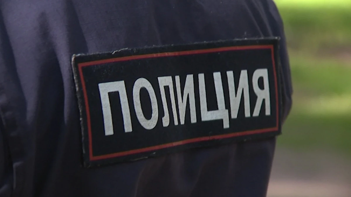 Посетитель запугал кассиршу заложенной «бомбой» в кафе в центре Петербурга - tvspb.ru