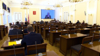 Исполнение бюджета и новая подстанция: о чём говорили на совещании в Смольном