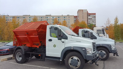 В Приморском районе проверили готовность техники к зиме