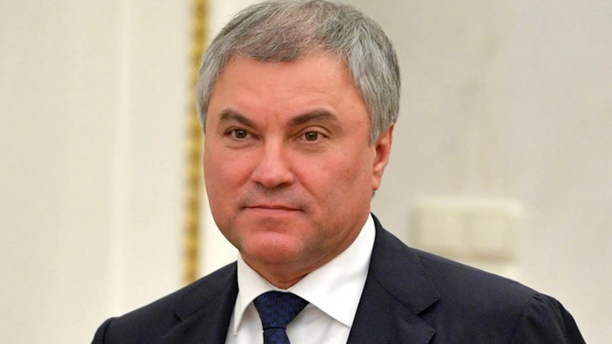 «Их поступок – предательство»: Володин назвал покинувших страну россиян предателями - tvspb.ru