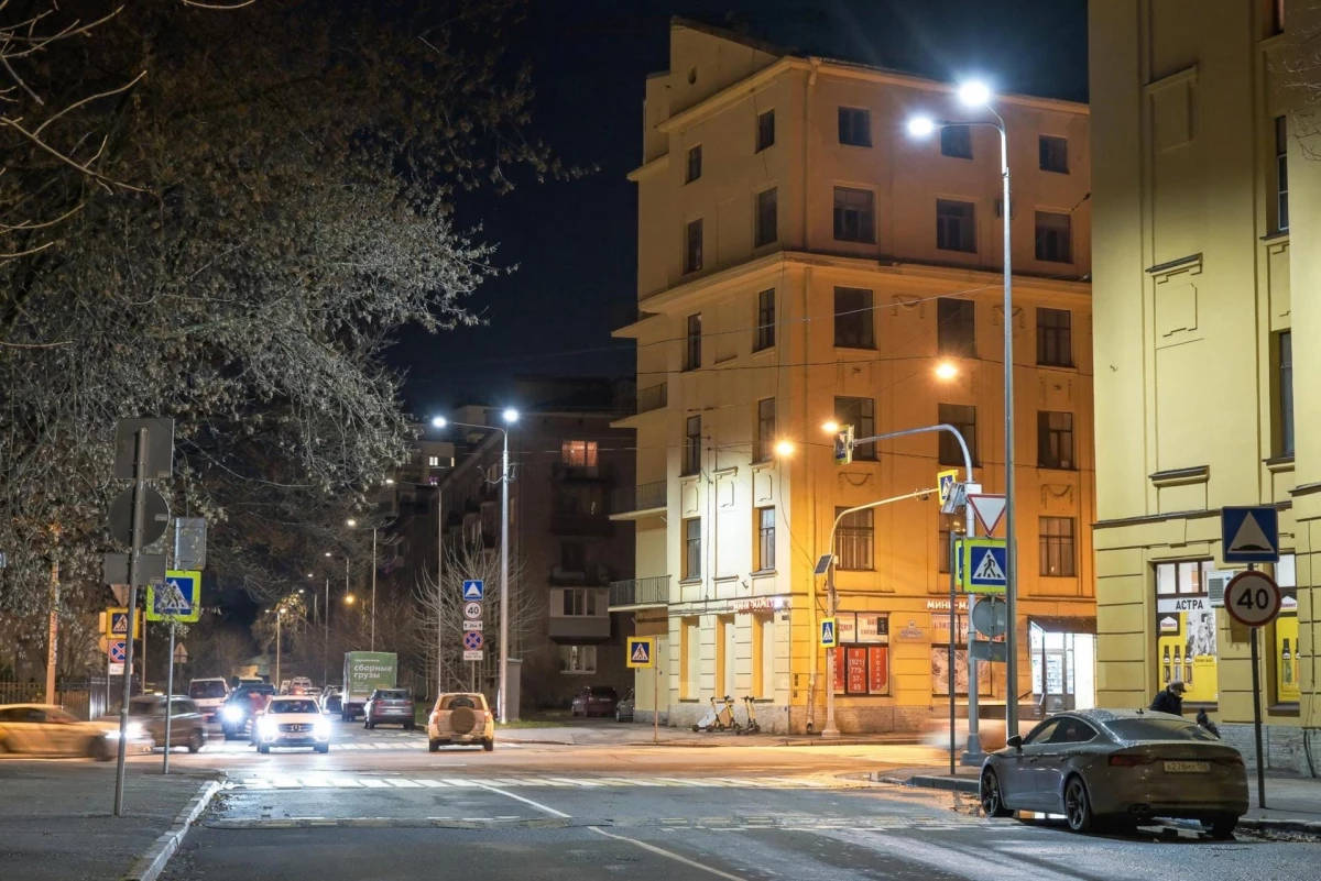 В Петербурге утвердили график работы уличного освещения в 2023 году - tvspb.ru