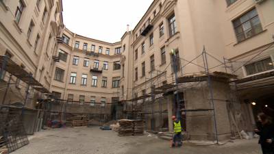 В Петербурге завершили капремонт почти сотни фасадов