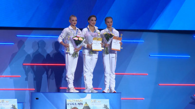 В Петербурге чествовали двукратную победительницу Кубка России по художественной гимнастике Лалу Крамаренко