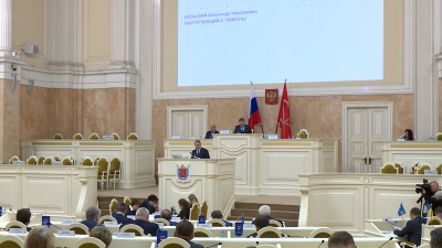 Петербургские парламентарии утвердили бюджет города на будущий год во втором чтении