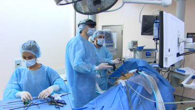 Петербургские онкологи провели операцию с помощью технологий дополненной реальности